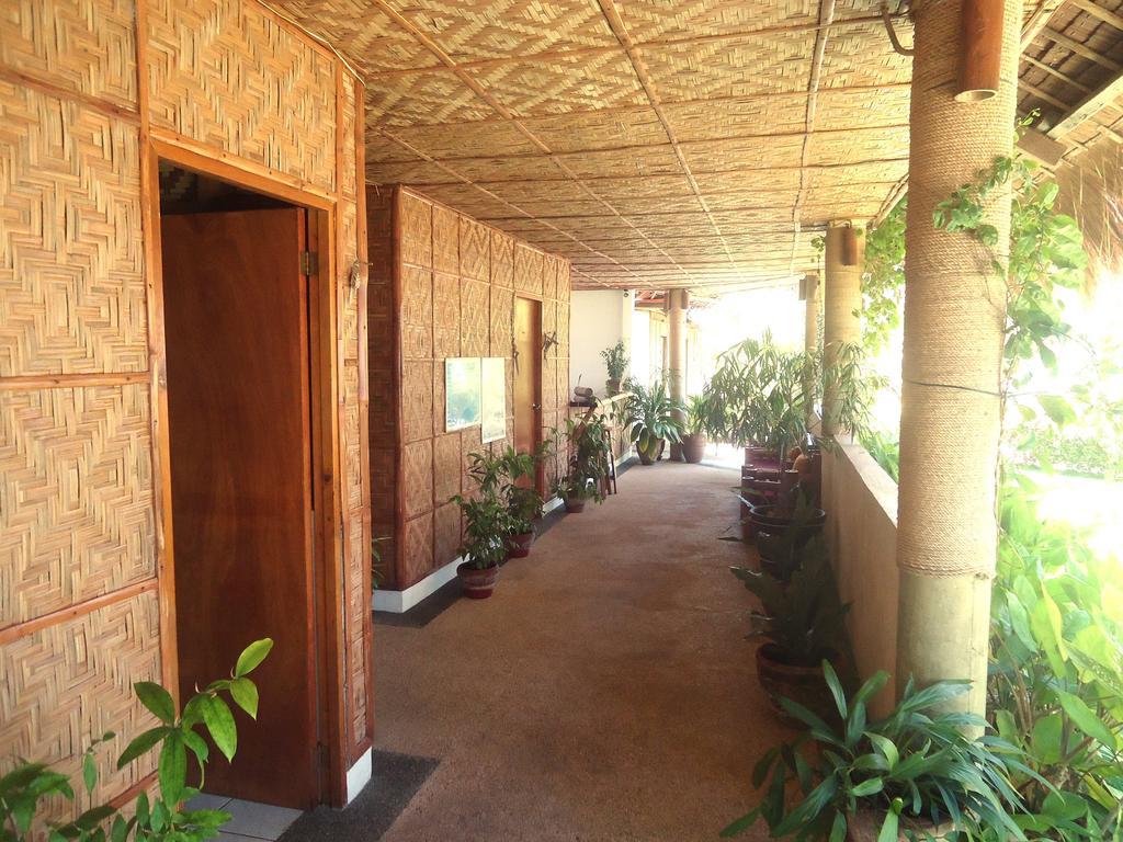 Dacozy Beach Resort Moalboal Exterior foto