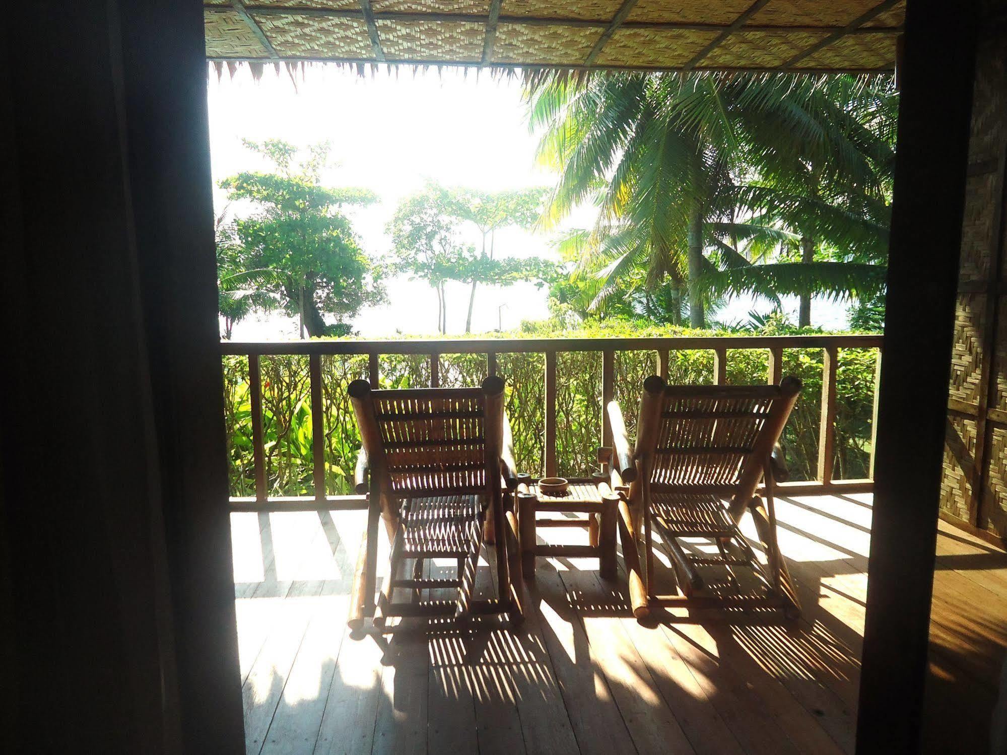 Dacozy Beach Resort Moalboal Exterior foto
